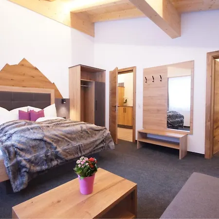 Alpin Juwel * غالتور