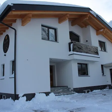 Alpin Juwel * Galtür